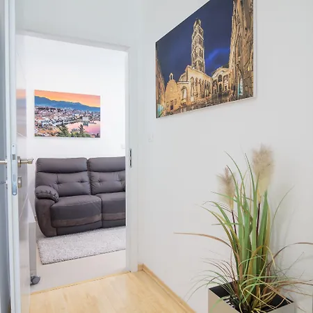 Aspalathos - With Free Parking, Near The Beach, A Few Minutes' Walking Distance To The Unesco Palace Holiday home