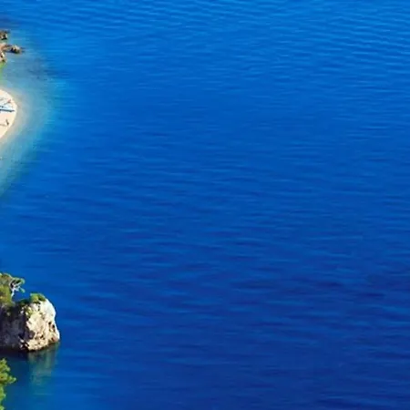 Aspalathos - With Free Parking, Near The Beach, A Few Minutes' Walking Distance To The Unesco Palace Сasa de vacaciones