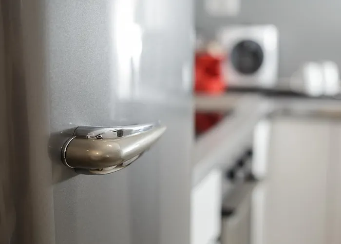 Dom wakacyjny Aspalathos - With Free Parking, Near The Beach, A Few Minutes' Walking Distance To The Unesco Palace Split