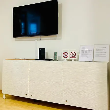 Aspalathos - With Free Parking, Near The Beach, A Few Minutes' Walking Distance To The Unesco Palace Split